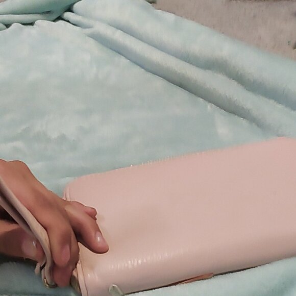 floral hand wallet - Picture 4 of 4